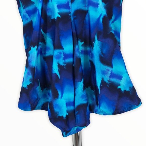 Speedo Blue Abstract Print One Piece Swimsuit Plus Size - Picture 5 of 13